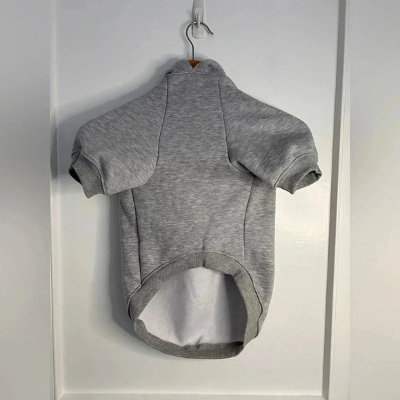 Grey Dog Sweatshirt Sweater with Hood and Soft Fleece Inside Size M - Picture 4 of 7